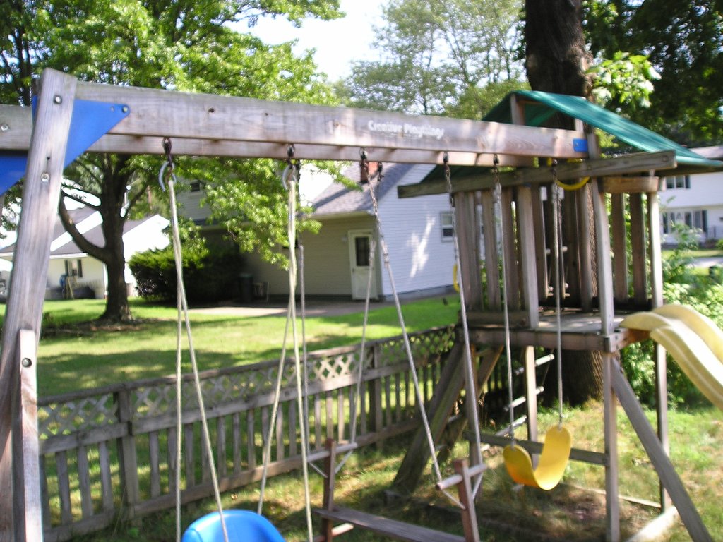 Image 1 of 35  -  194 kB