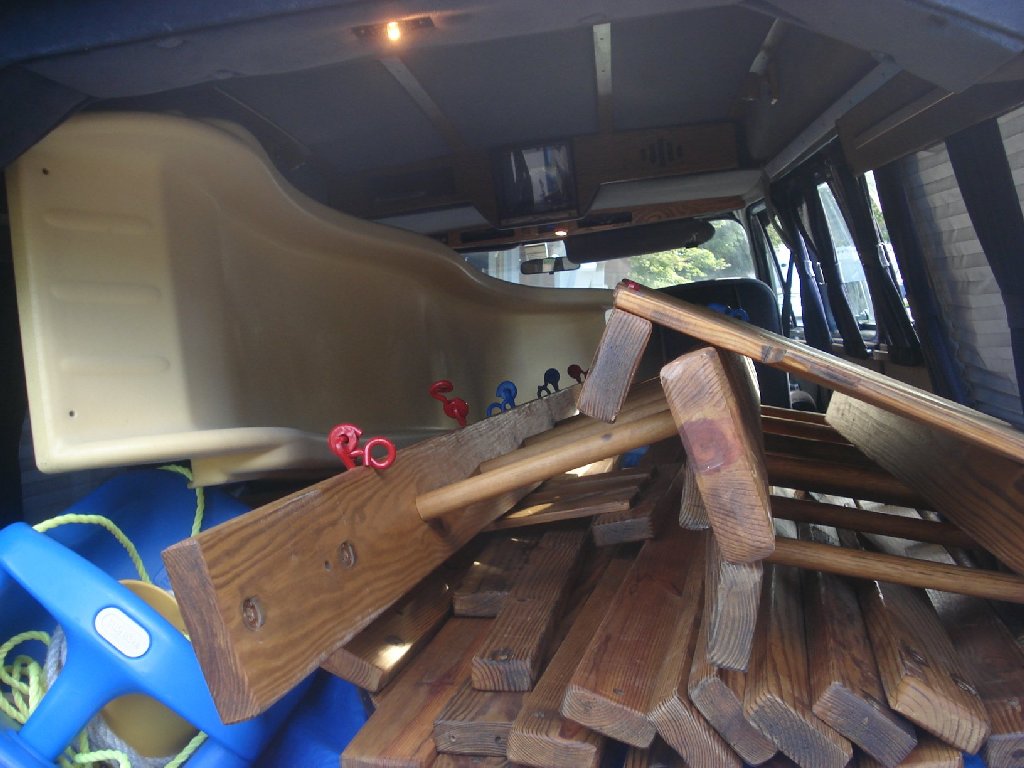 Image 32 of 35  -  120 kB